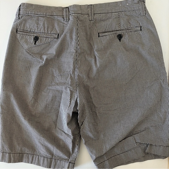 Men’s J. Crew Black and white Checkered Cotton Shorts size 32 - Picture 2 of 4